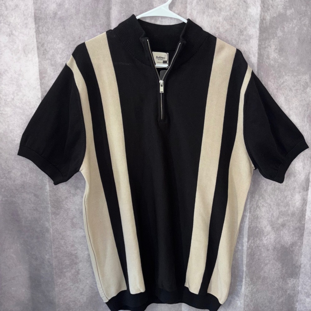 NWT Outfitters Men XL Black Sand Vertical Stripe Quarter Zip Polo Retro Mod Knit